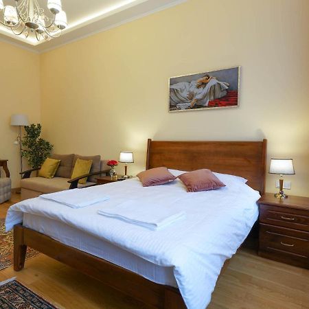 Lviv Suites At Shopena St. 4 Esterno foto